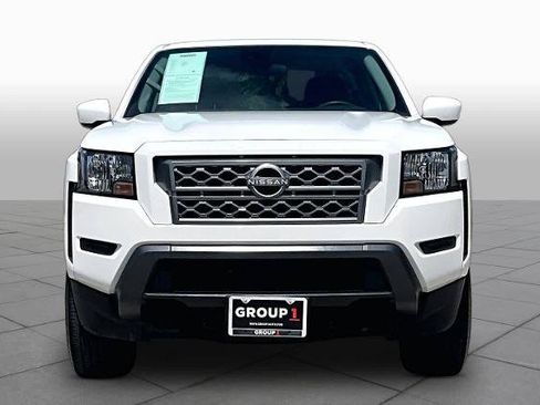 Certified 2024 Nissan Frontier SV w/ Tow Package RWD image 4