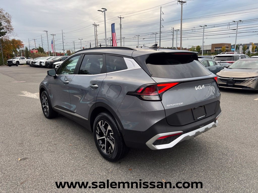 Used 2025 Kia Sportage EX w/ Premium Package AWD/4WD image 5