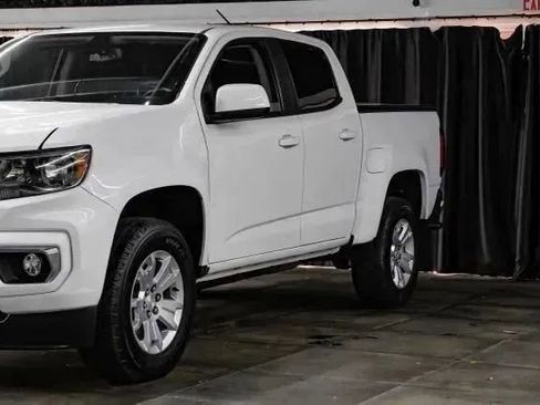 Used 2022 Chevrolet Colorado LT w/ LT Convenience Package image 6