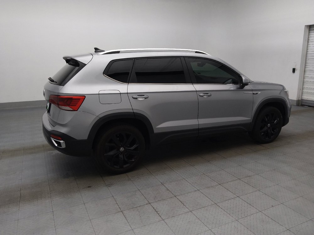 Used 2024 Volkswagen Taos SE FWD image 10
