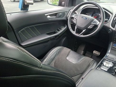 Used 2020 Ford Edge ST w/ Equipment Group 401A AWD/4WD image 17