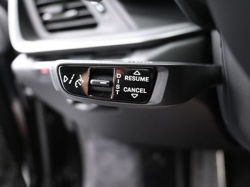 Certified 2021 Porsche 911 Carrera RWD image 13