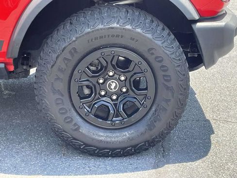 Used 2022 Ford Bronco Wildtrak AWD/4WD image 11