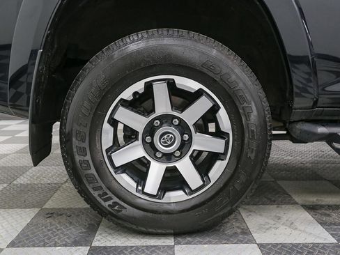 Used 2023 Toyota 4Runner TRD Off-Road Premium image 16