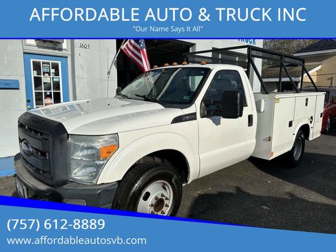 Used 2015 Ford F350 XL image 1