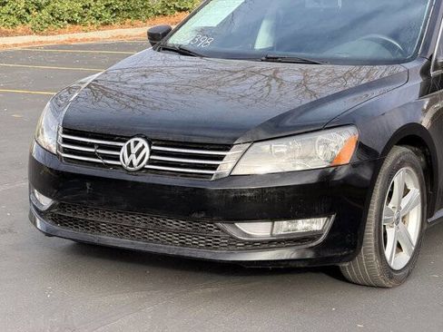 Used 2015 Volkswagen Passat 1.8T Limited Edition image 10