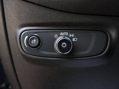 Certified 2022 Chevrolet Equinox LT FWD image 37