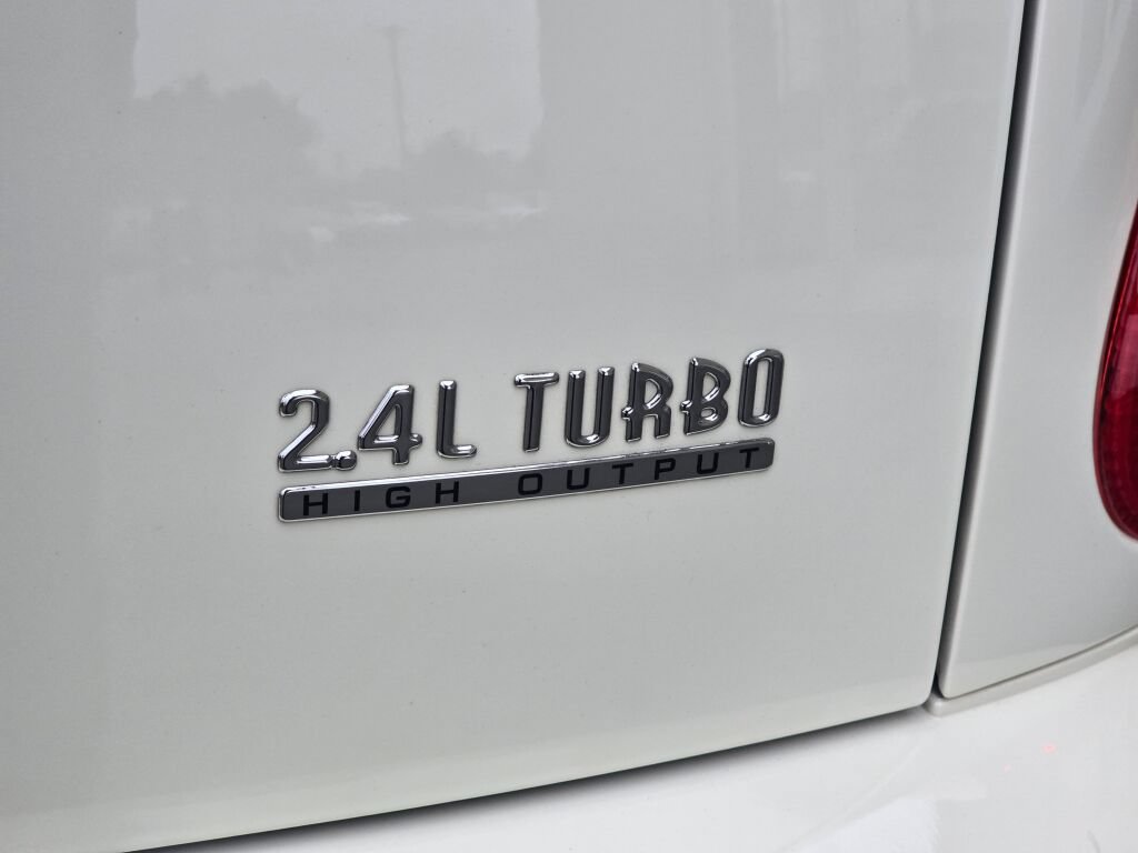 Used 2005 Chrysler PT Cruiser GT FWD image 40