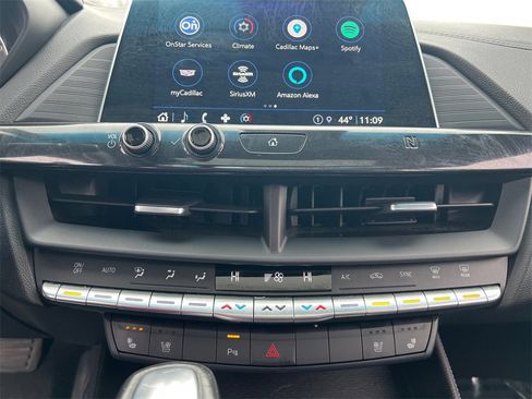 Used 2021 Cadillac CT4 Premium Luxury image 22