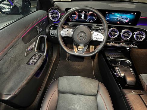 Used 2023 Mercedes-Benz CLA 250 4MATIC image 43