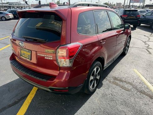 Used 2017 Subaru Forester 2.5i Premium w/ All-Weather Package AWD/4WD image 5