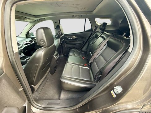 Used 2020 GMC Terrain SLT w/ Preferred Package image 25