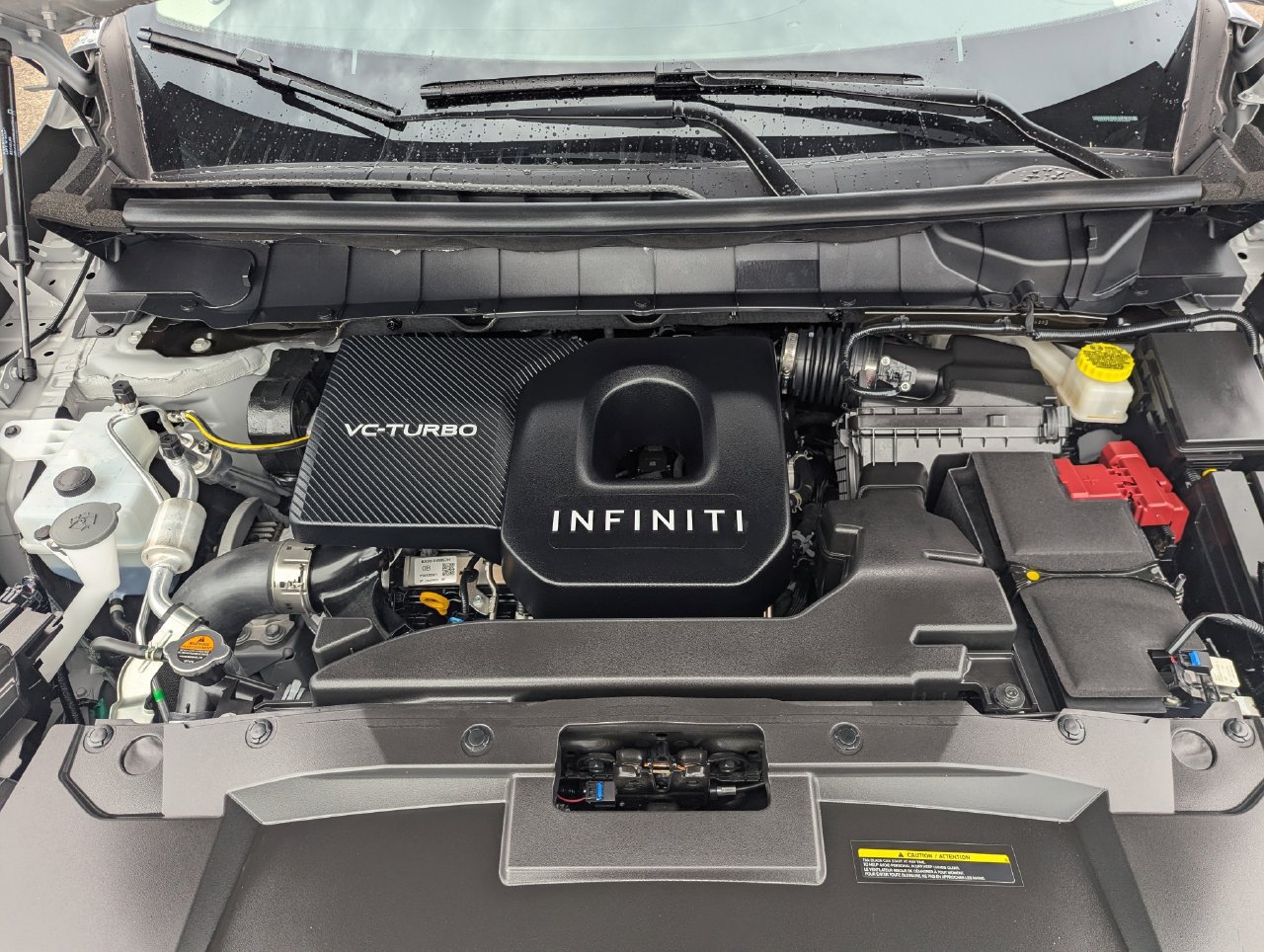 New 2027 INFINITI QX60 Luxe FWD image 10