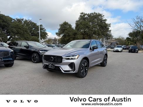 New 2026 Volvo XC60 B5 Core image 1