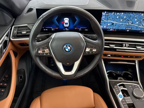 Used 2023 BMW i4 eDrive35 RWD image 14