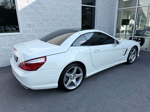 Used 2015 Mercedes-Benz SL 550 image 42