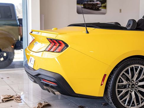 Used 2024 Ford Mustang GT Premium RWD image 12