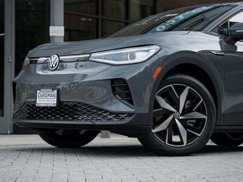 New 2025 Volkswagen ID.4 Pro S image 2