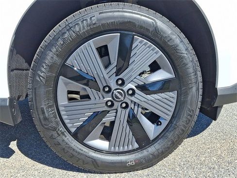 New 2025 Nissan Murano SL image 7