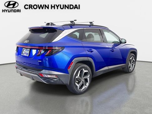 Certified 2023 Hyundai Tucson Limited w/ Winter Package AWD/4WD image 5