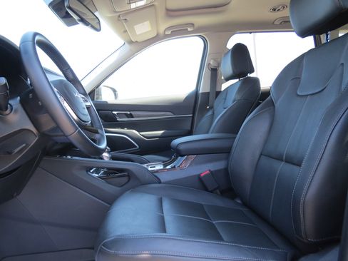 Used 2022 Kia Telluride EX w/ EX Premium Package image 19