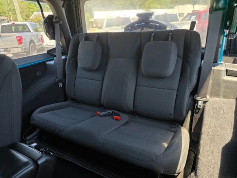 Used 2020 Jeep Wrangler Sport AWD/4WD image 10