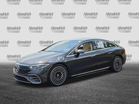 Certified 2022 Mercedes-Benz EQS 580 4MATIC Sedan image 5