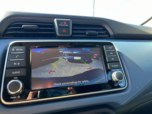 Used 2025 Nissan Versa SV image 24