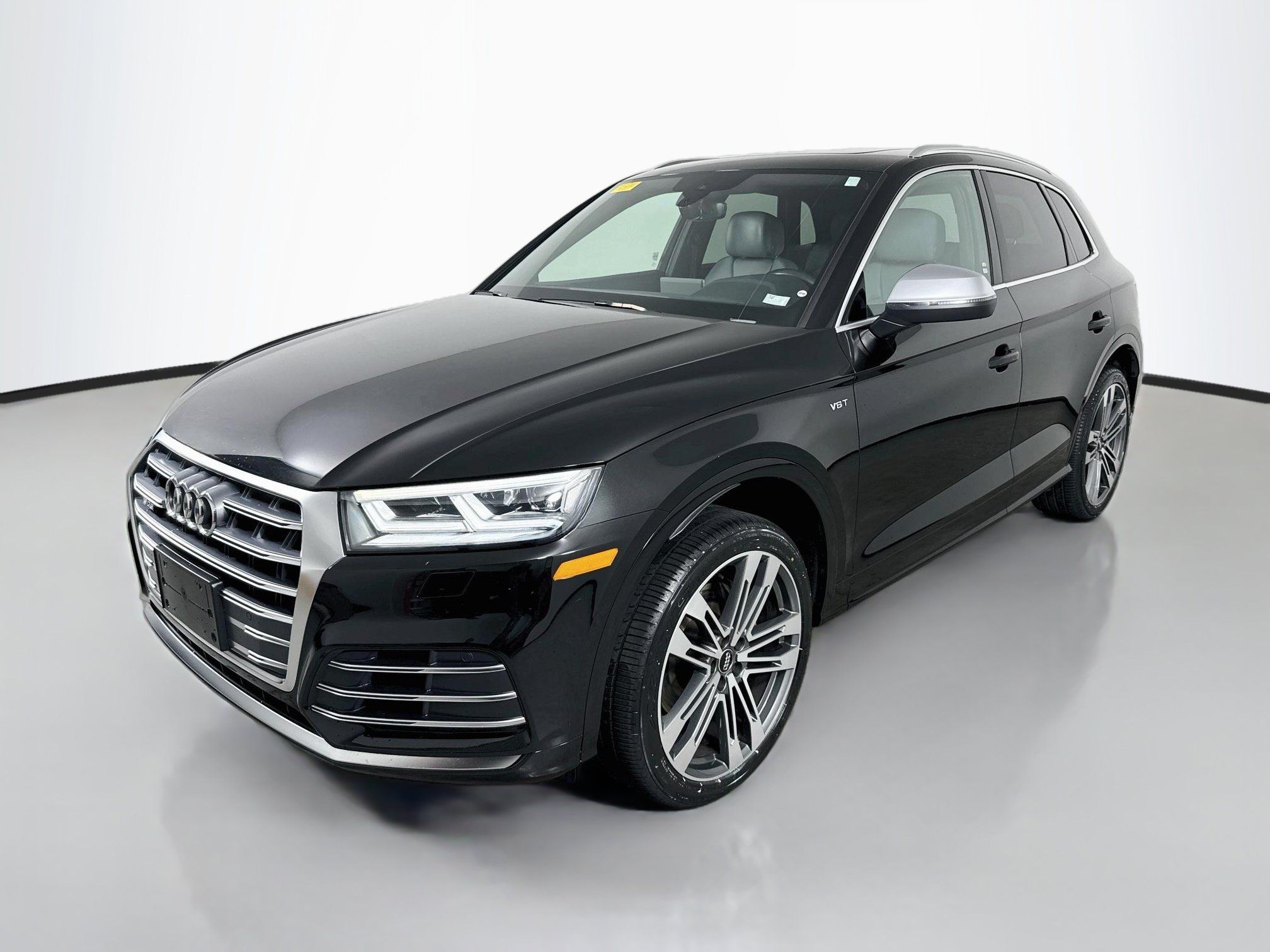 Used 2018 Audi SQ5 Premium Plus AWD/4WD image 3