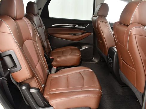 Used 2019 Buick Enclave Avenir AWD/4WD image 19