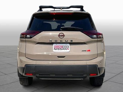 Certified 2025 Nissan Rogue SV image 5