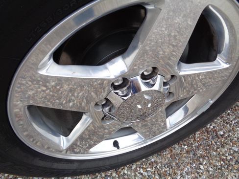 Used 2015 Chevrolet Silverado 2500 LT w/ LT Convenience Package image 26