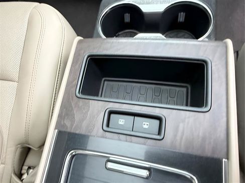 Used 2020 Lincoln Aviator Reserve w/ Equipment Group 202A AWD/4WD image 44