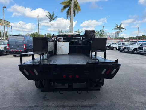 Used 2017 Ford F450 XL w/ Power Equipment Group image 4