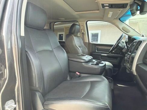 Used 2017 RAM 2500 Laramie AWD/4WD image 10