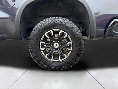 Used 2024 Chevrolet Silverado 1500 ZR2 w/ Technology Package AWD/4WD image 58