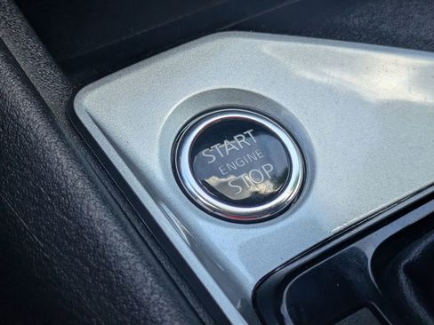 Used 2025 Nissan Altima 2.5 SV FWD image 24