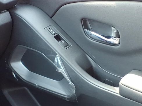 New 2026 Nissan Frontier SV w/ SV Convenience Package image 18