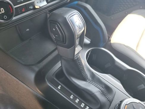 Certified 2023 Ford Bronco Black Diamond AWD/4WD image 18