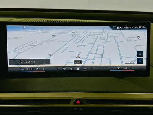 Used 2024 BMW iX xDrive50 w/ Sport Package AWD/4WD image 13