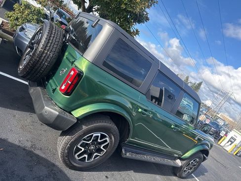 Certified 2025 Ford Bronco Outer Banks AWD/4WD image 4