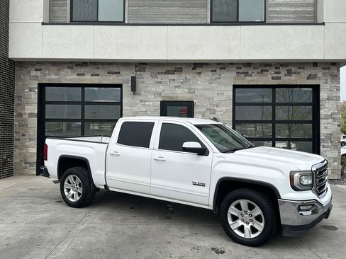 Used 2017 GMC Sierra 1500 SLE w/ Texas SLE Value Package AWD/4WD image 1