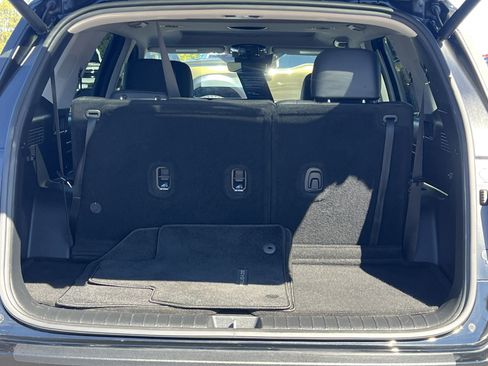 Used 2024 Hyundai Palisade SEL w/ Premium Package image 26