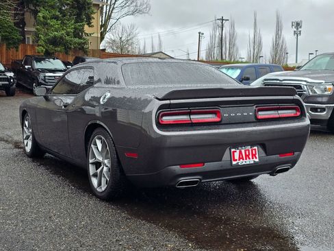Used 2022 Dodge Challenger GT image 5