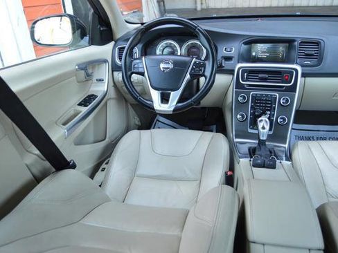 Used 2013 Volvo S60 T5 image 39