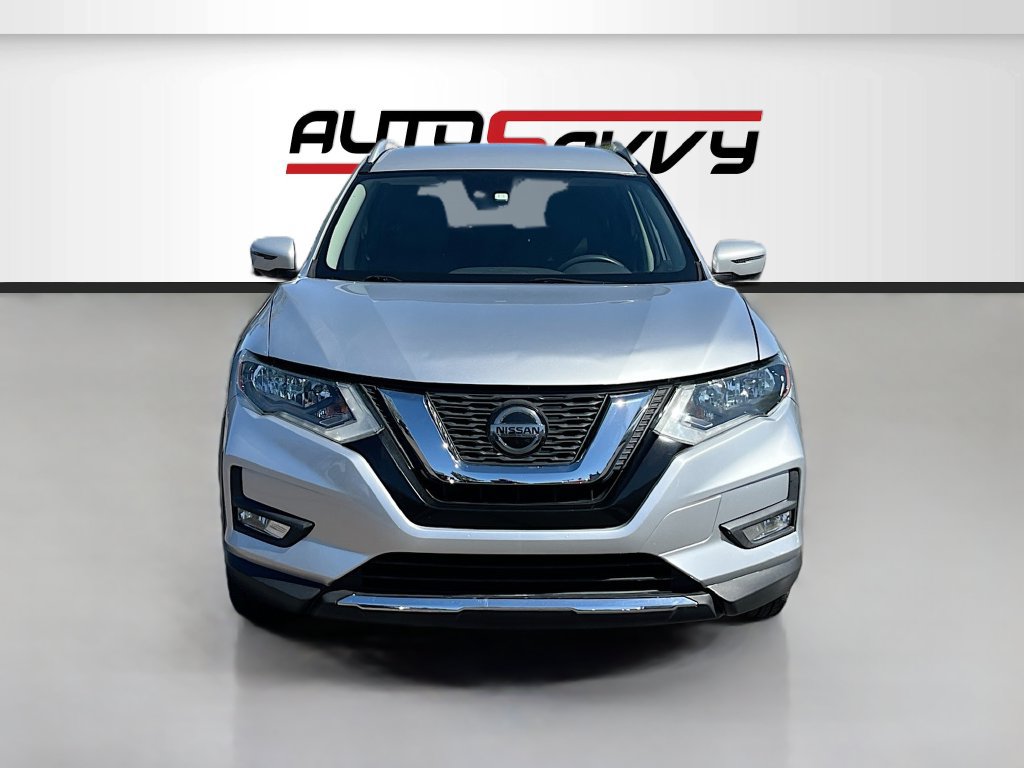 Used 2020 Nissan Rogue SL FWD image 2