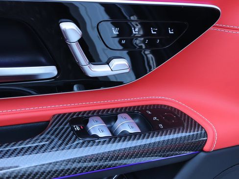 New 2025 Mercedes-Benz SL 63 AMG S e Performance 4MATIC image 15