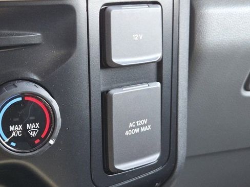 Used 2024 Ford F350 XLT w/ Black Appearance Package image 18