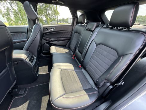 Used 2024 Ford Edge ST-Line AWD/4WD image 22