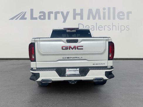 Used 2021 GMC Sierra 1500 Denali w/ Denali Ultimate Package image 4